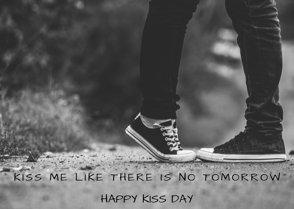 Happy Kiss Day Pics
